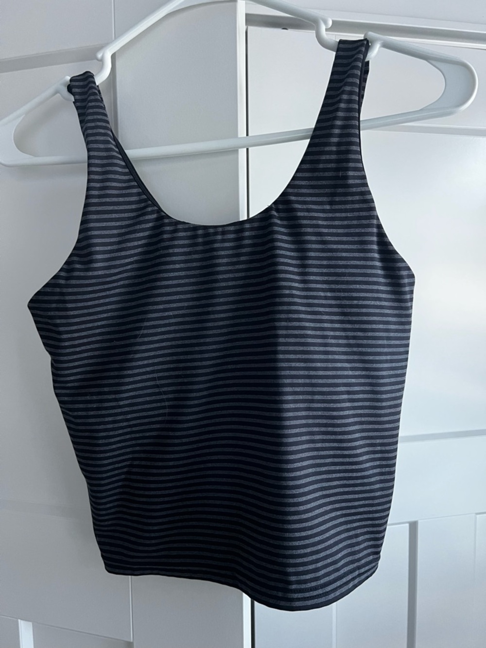Women’s Striped Crop Tank Top - with built in shelf bra Black/Grey